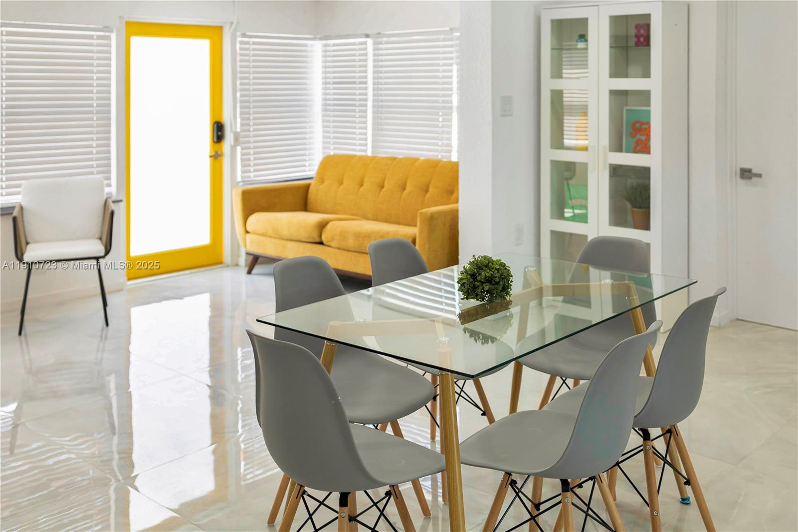 HIBISCUS PARK - Residential Lease