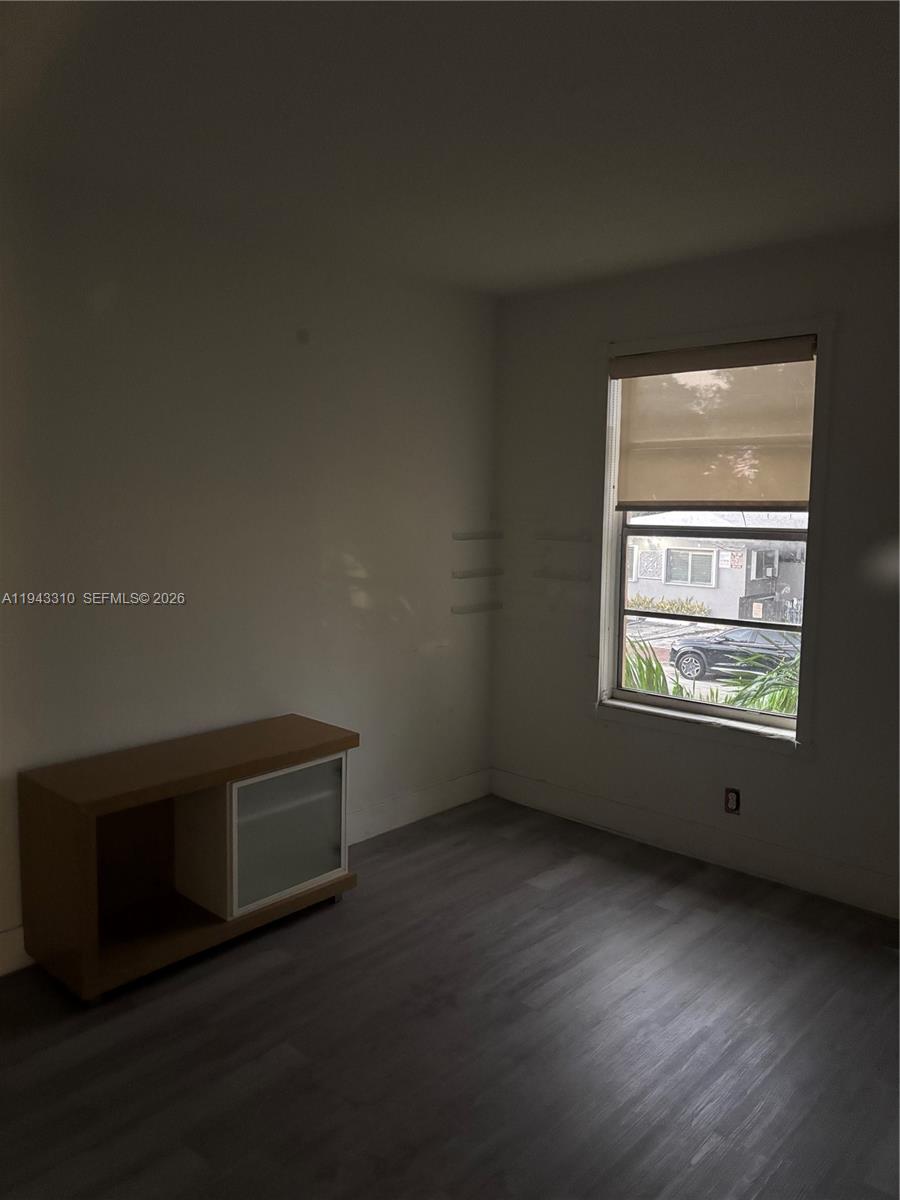 LAWRENCE ESTATES LAND COS - Residential Lease