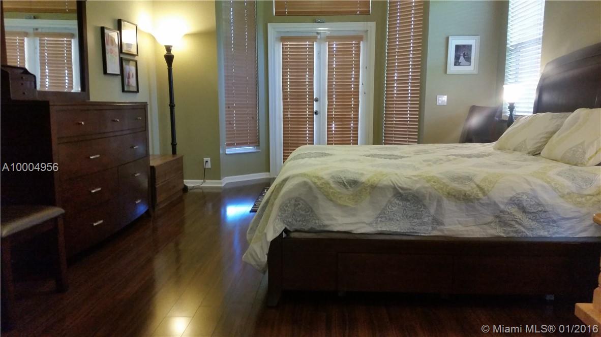 Kensington 146-39 B - Residential