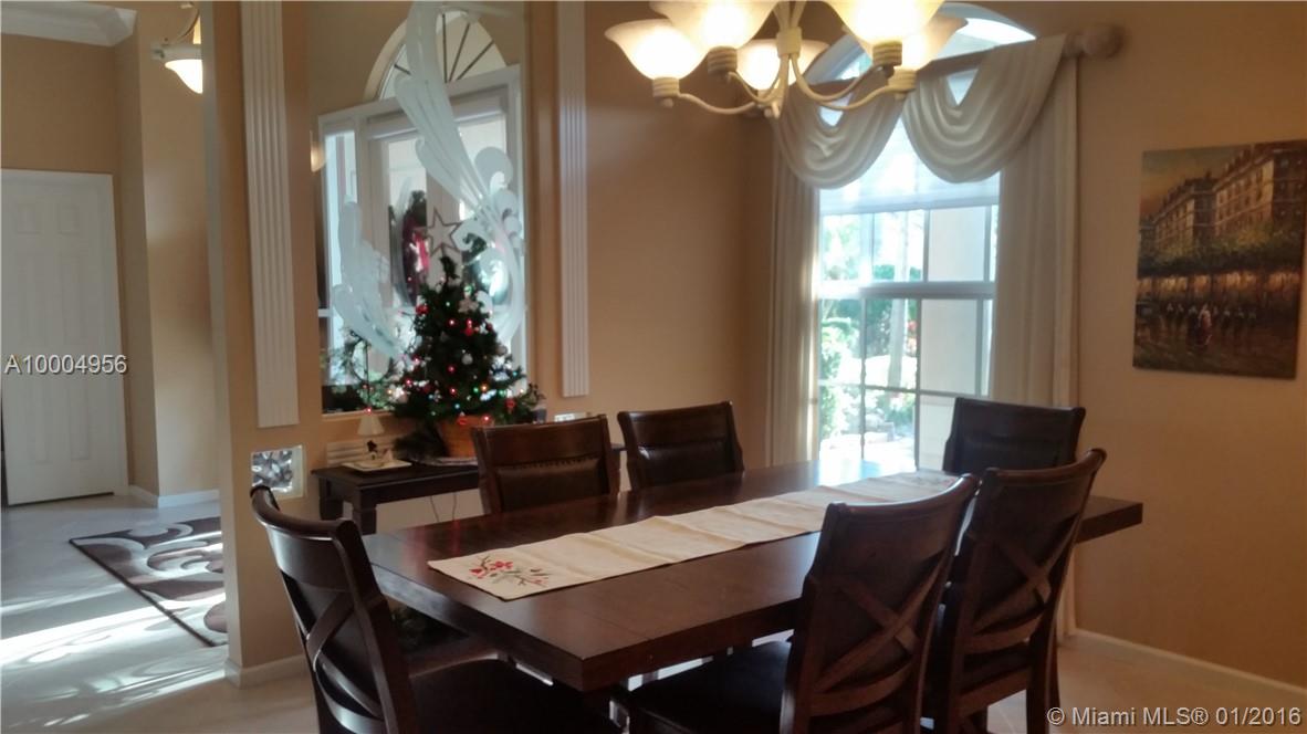 Kensington 146-39 B - Residential