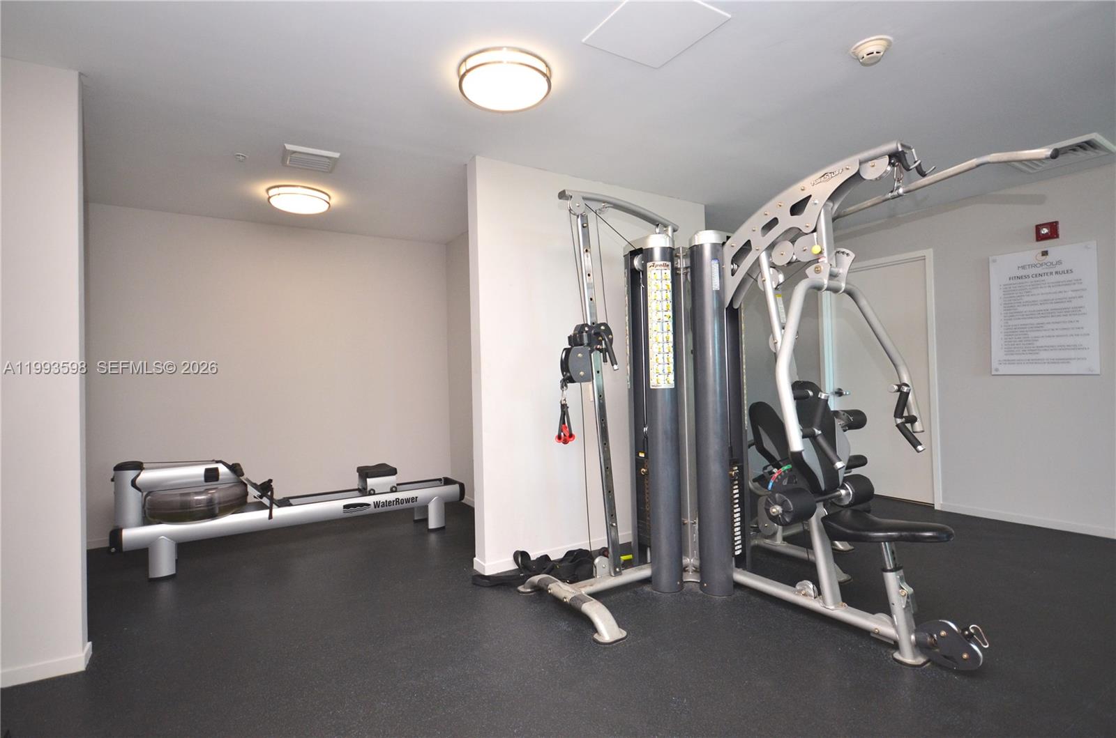 METROPOLIS I AT DADELAND - Residential