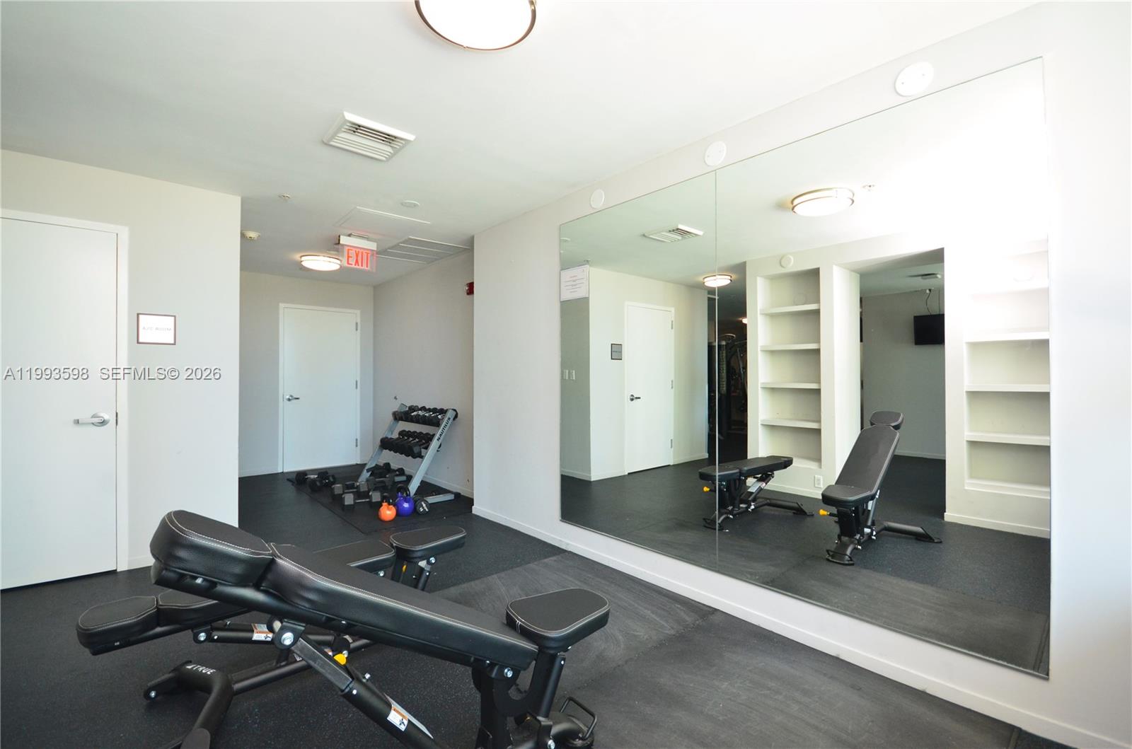 METROPOLIS I AT DADELAND - Residential