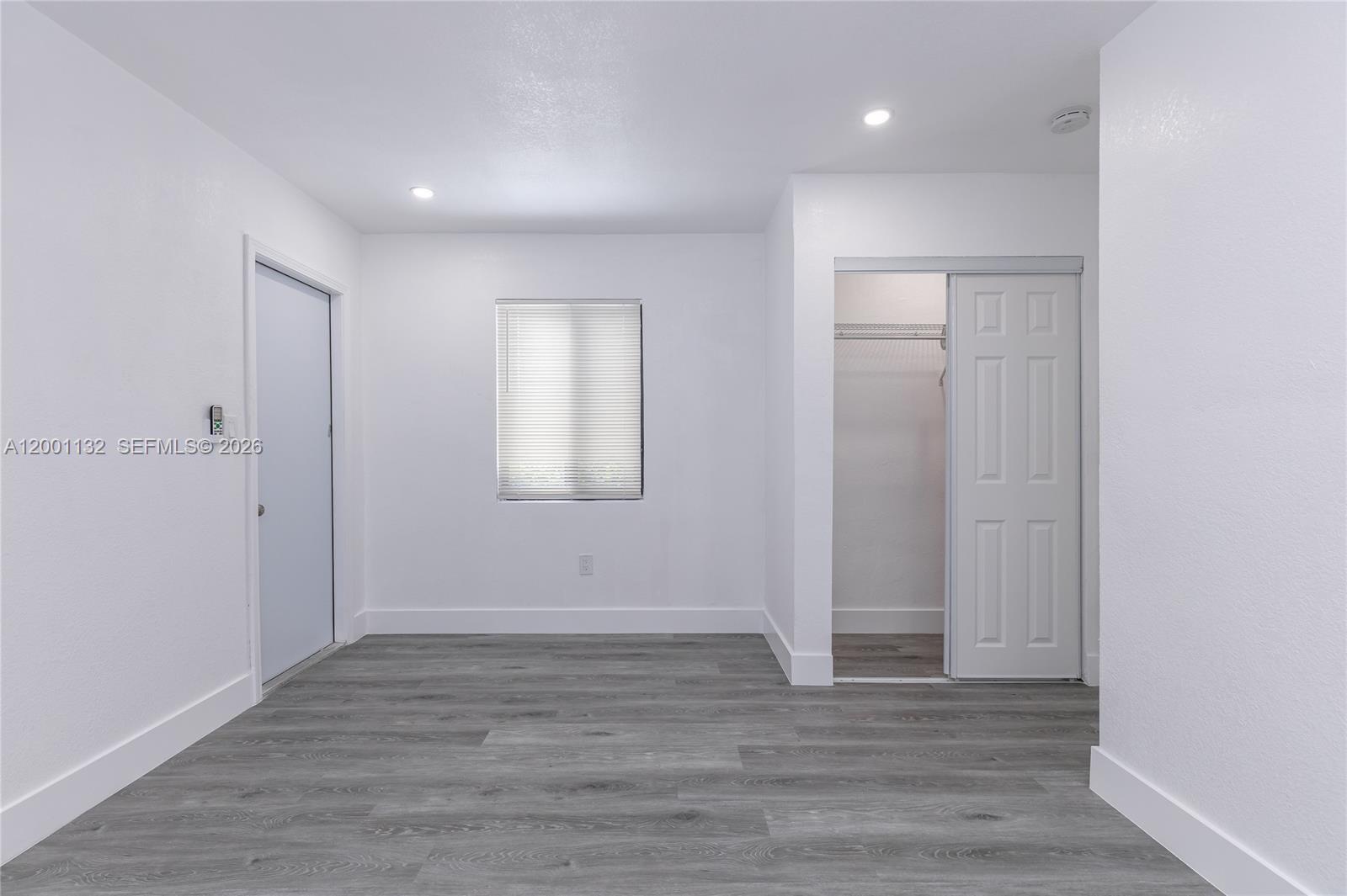 SUN LAND PARK - Residential Lease