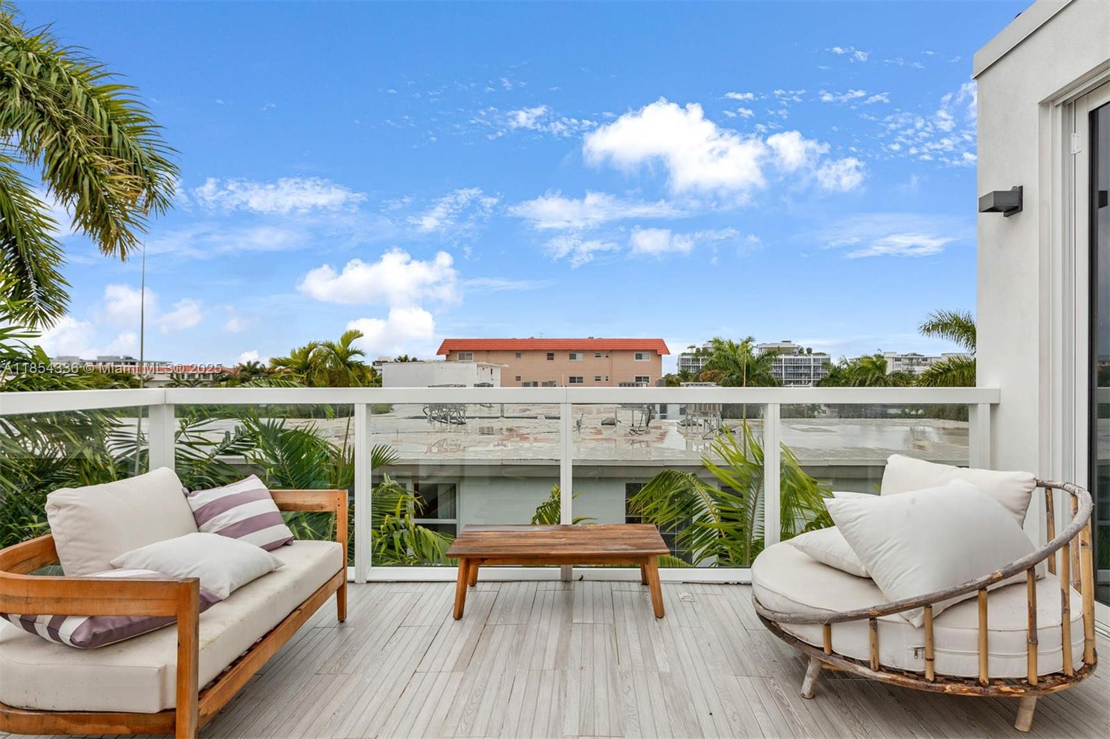 BAY HARBOR ISLAND - Residential Lease