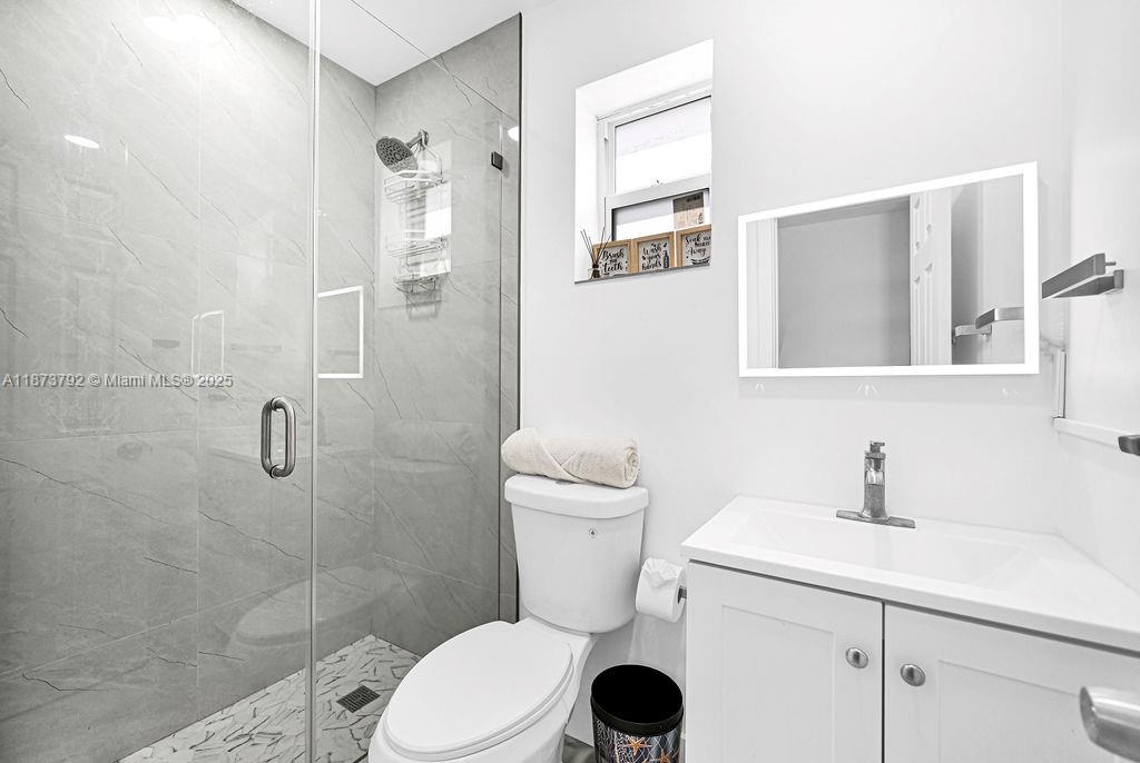 SHORECREST - Residential