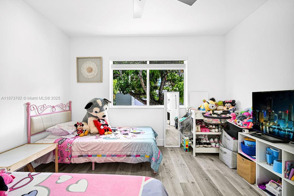 SHORECREST - Residential