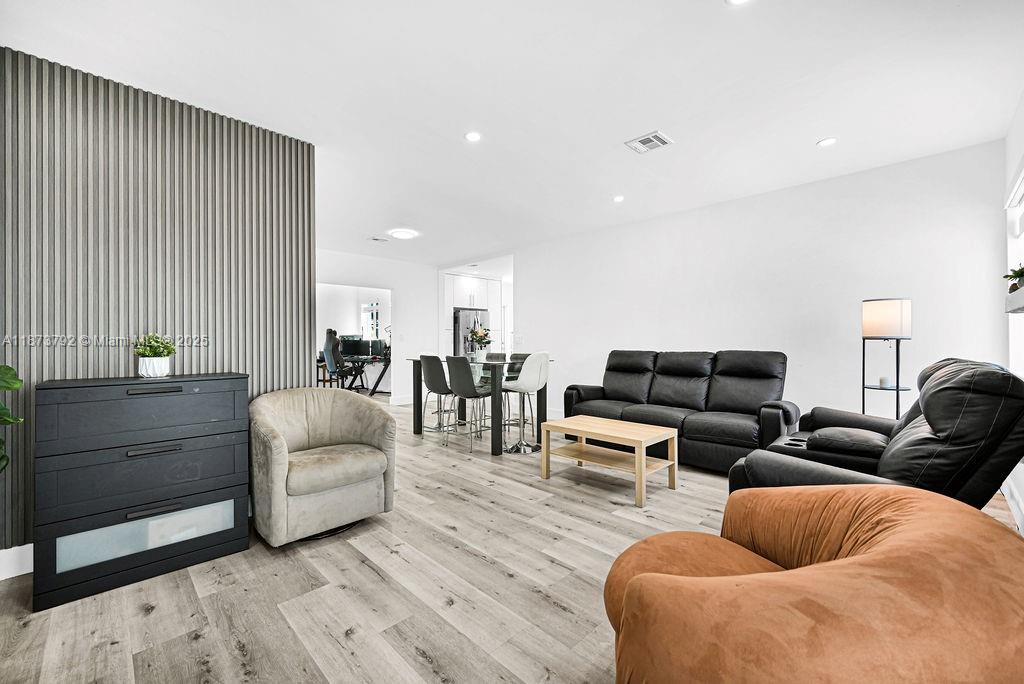 SHORECREST - Residential