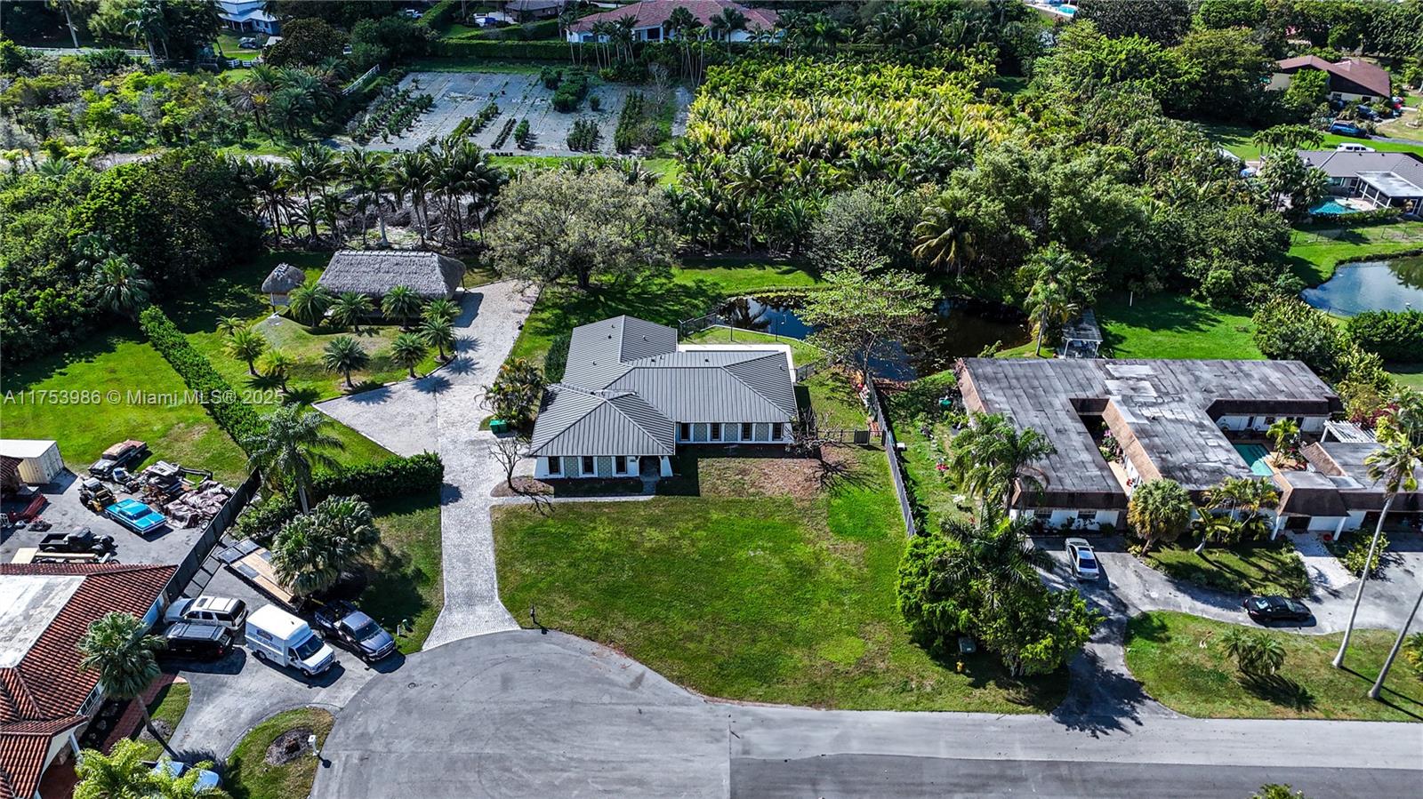 4281 SW 109th Ave