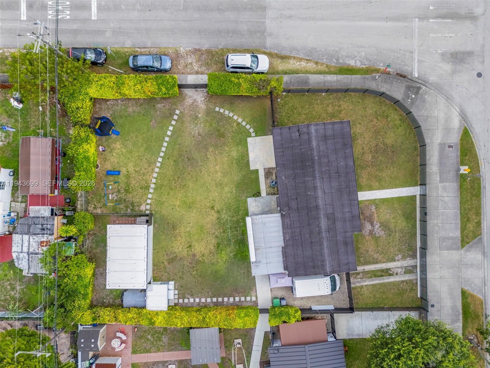 WESTWOOD LAKE 4TH ADDN - Residential