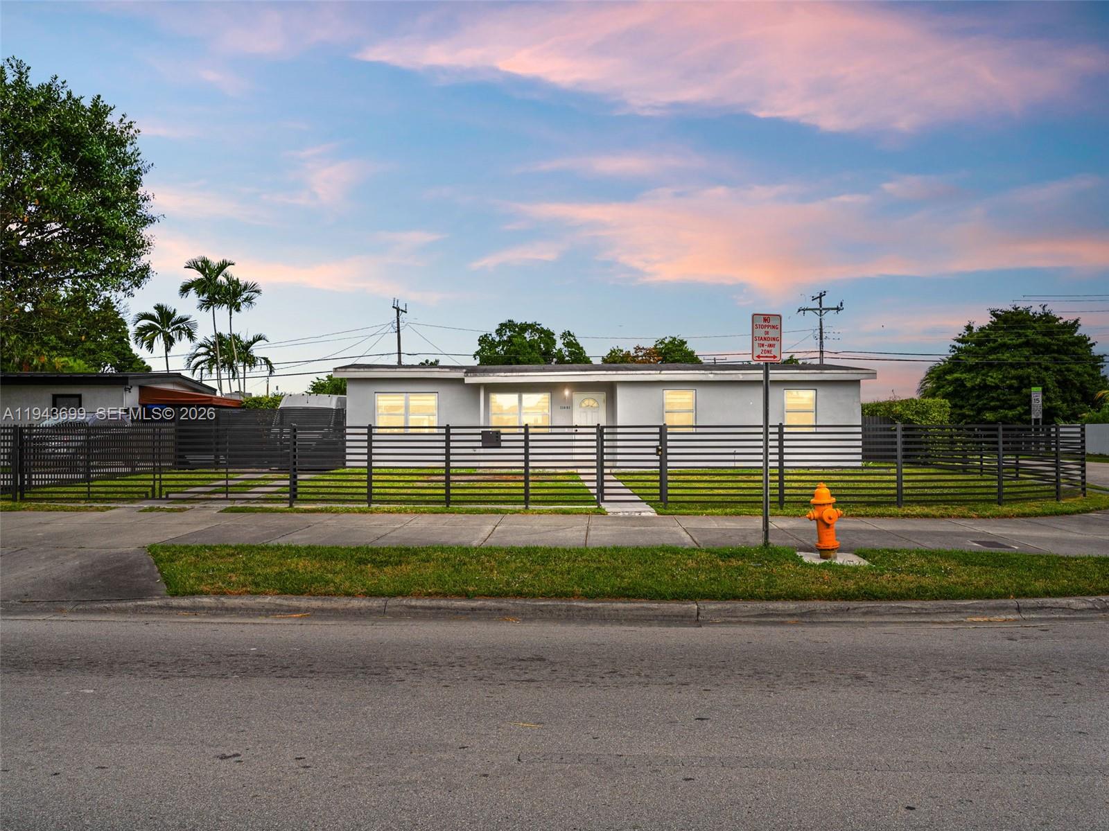 WESTWOOD LAKE 4TH ADDN - Residential