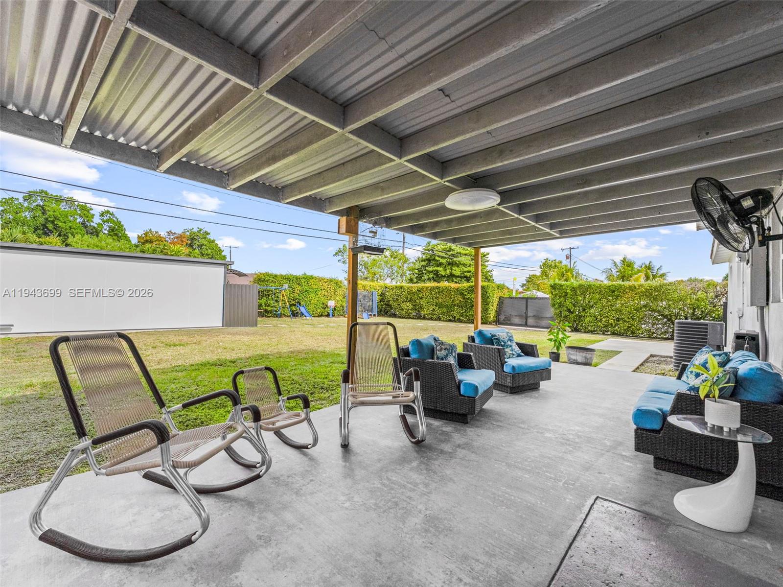 WESTWOOD LAKE 4TH ADDN - Residential