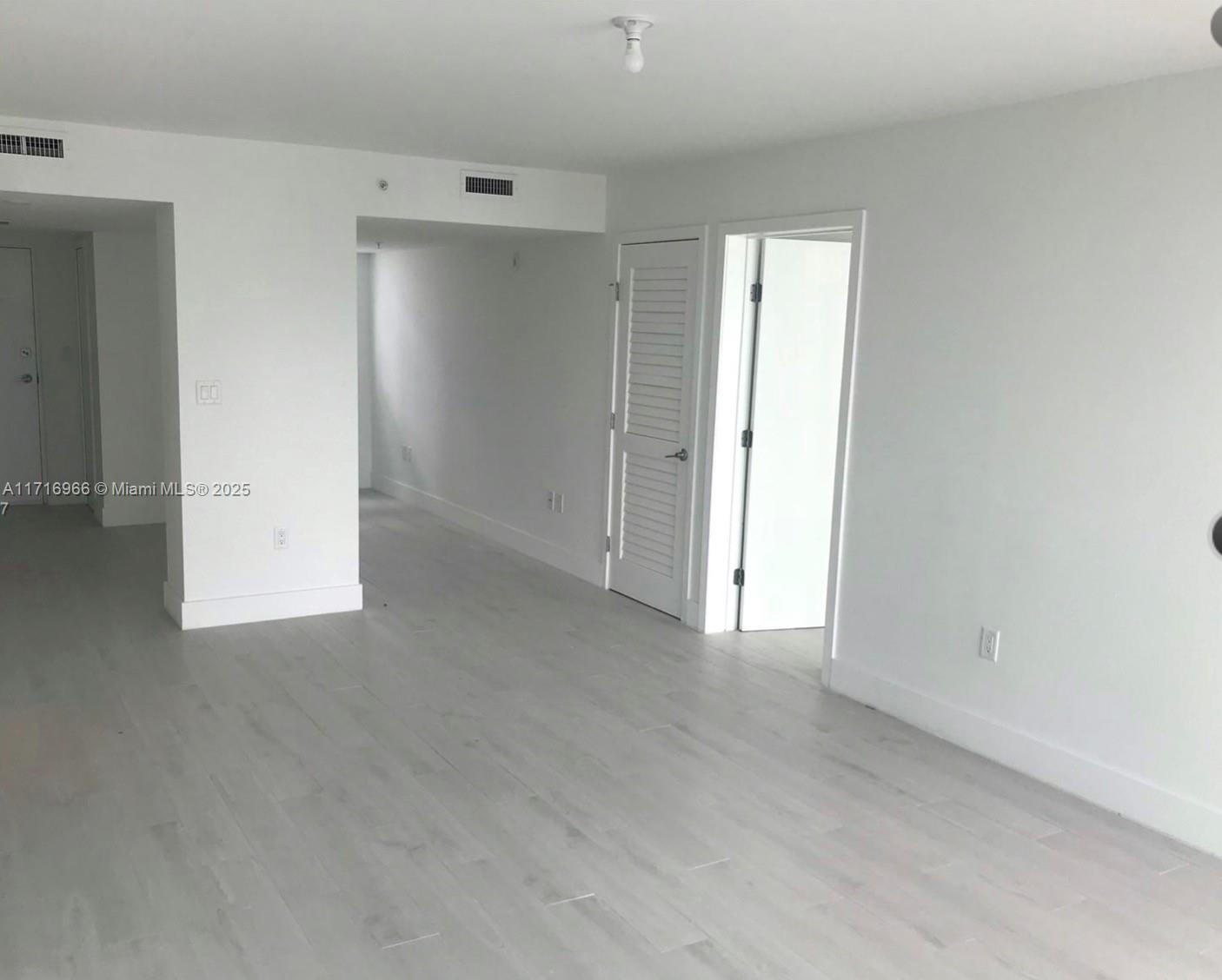 THE PALMS CONDO - Residential Lease