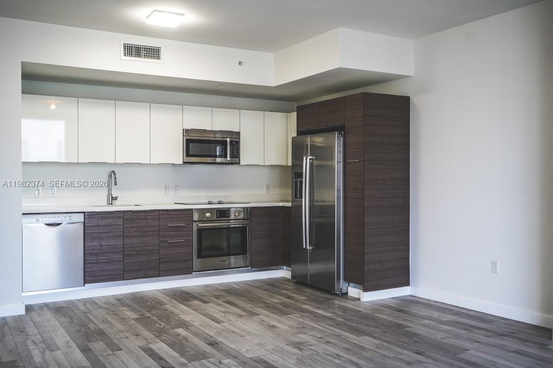 1010 SW 2nd Ave 1007