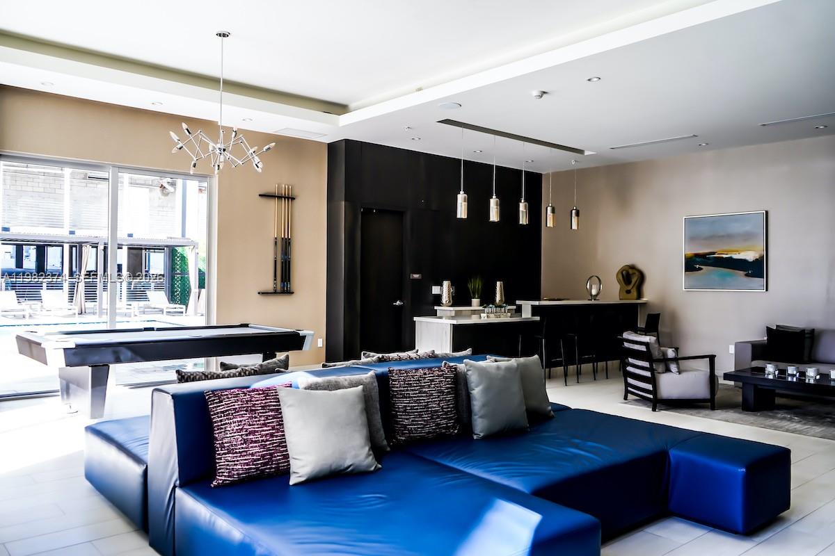 BRICKELL TEN CONDO - Residential Lease