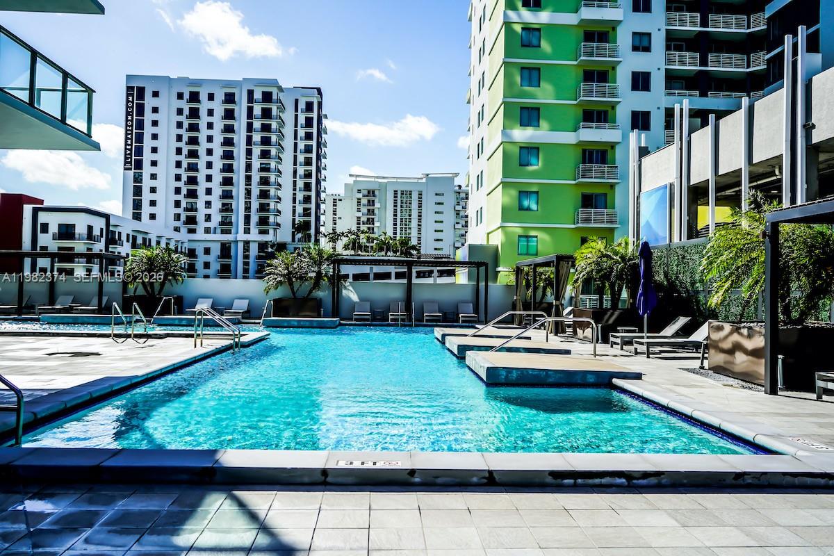 BRICKELL TEN CONDO - Residential Lease