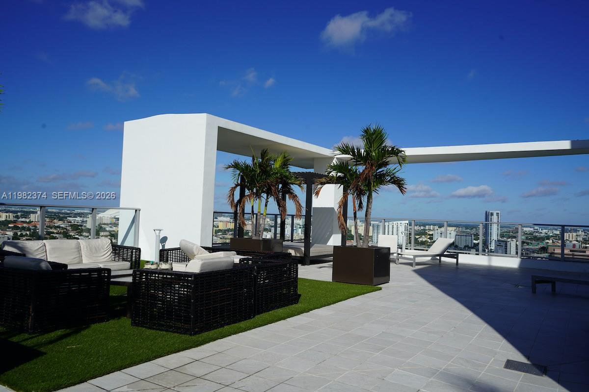 BRICKELL TEN CONDO - Residential Lease