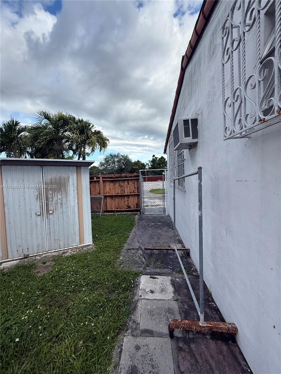 FLAGAMI SEC A - Residential