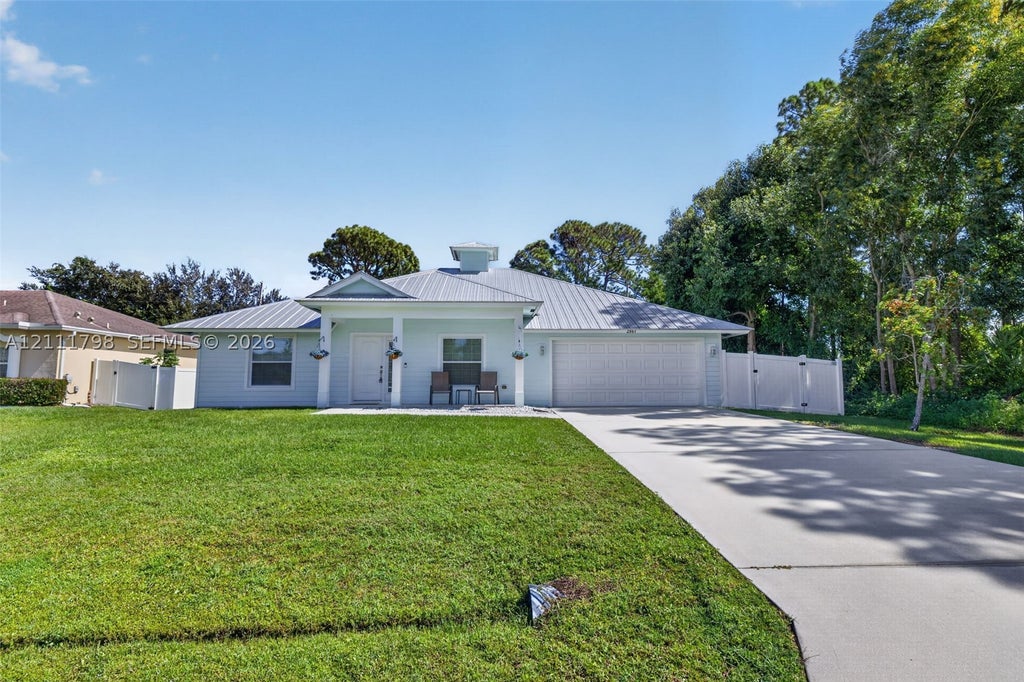 Photo of 2861 SW Giralda St, Port St Lucie, FL 34953 (MLS # A12111798)