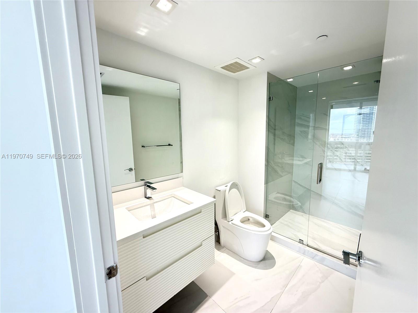 BEACH CLUB ONE - Residential