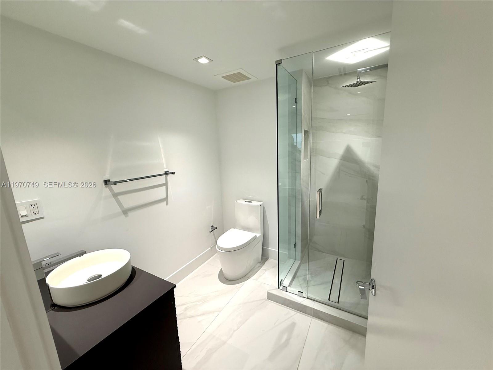 BEACH CLUB ONE - Residential