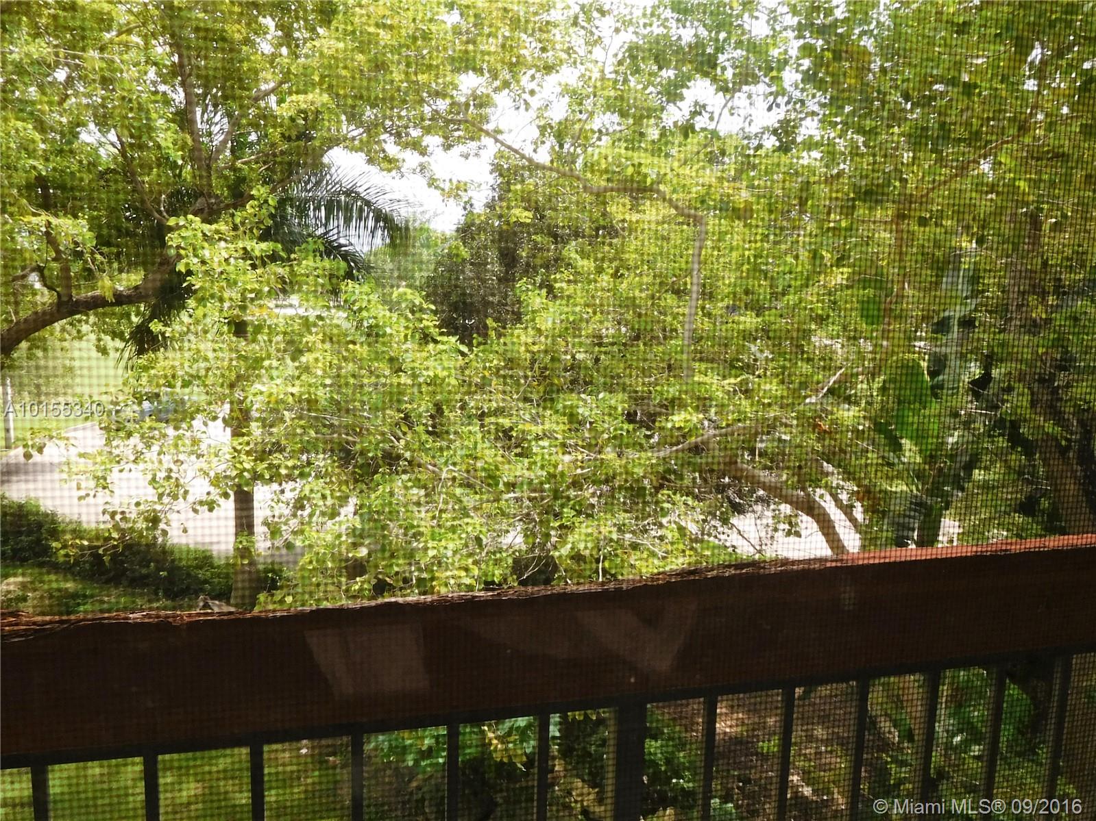 Lago del Rey - Residential Lease