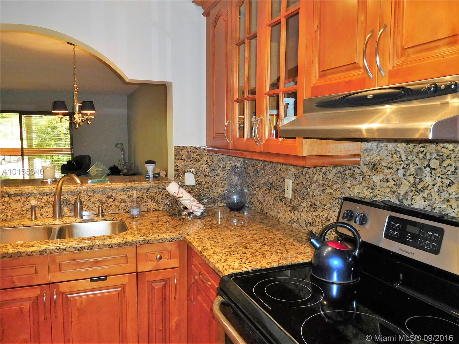 Lago del Rey - Residential Lease