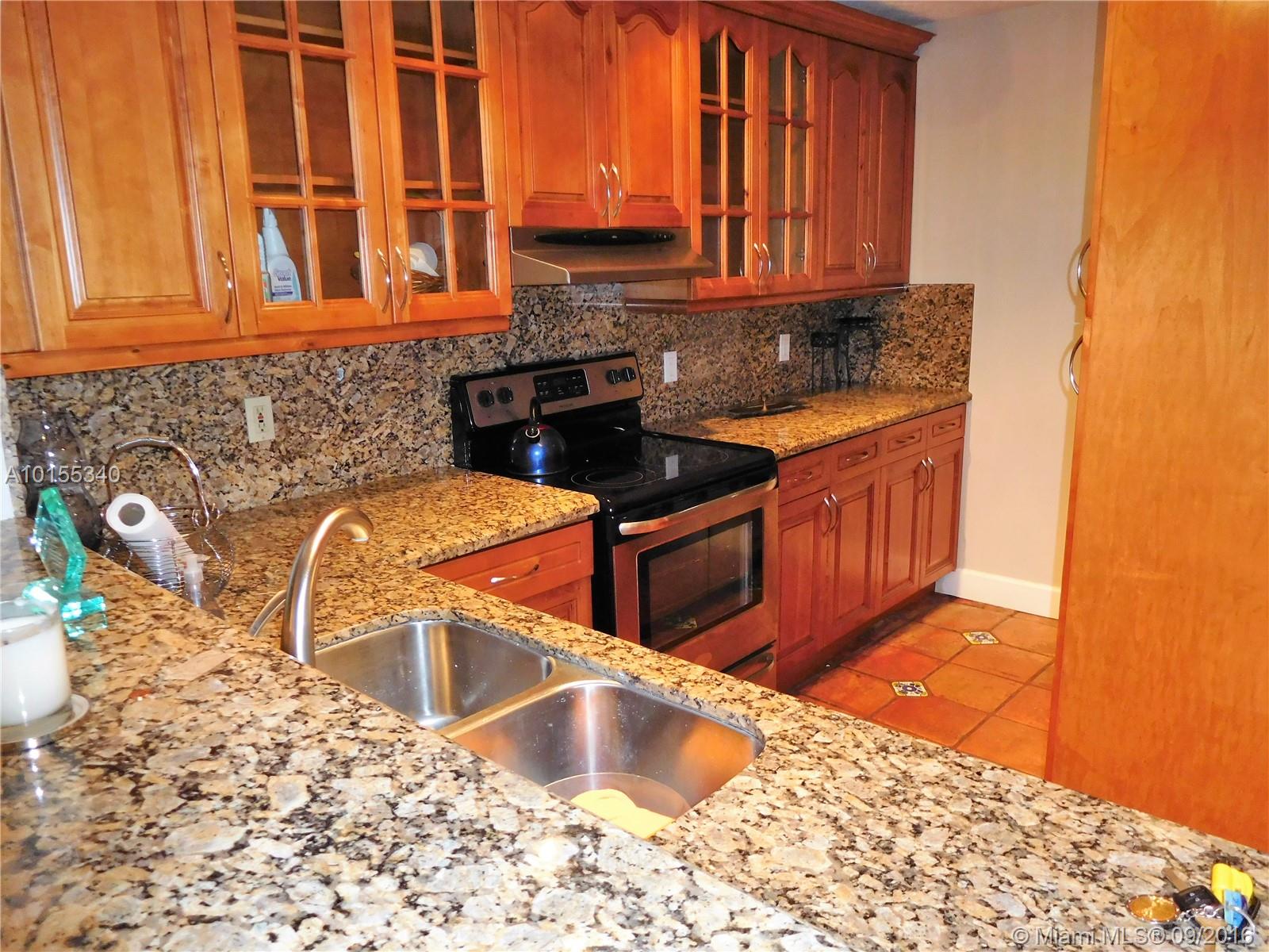 Lago del Rey - Residential Lease