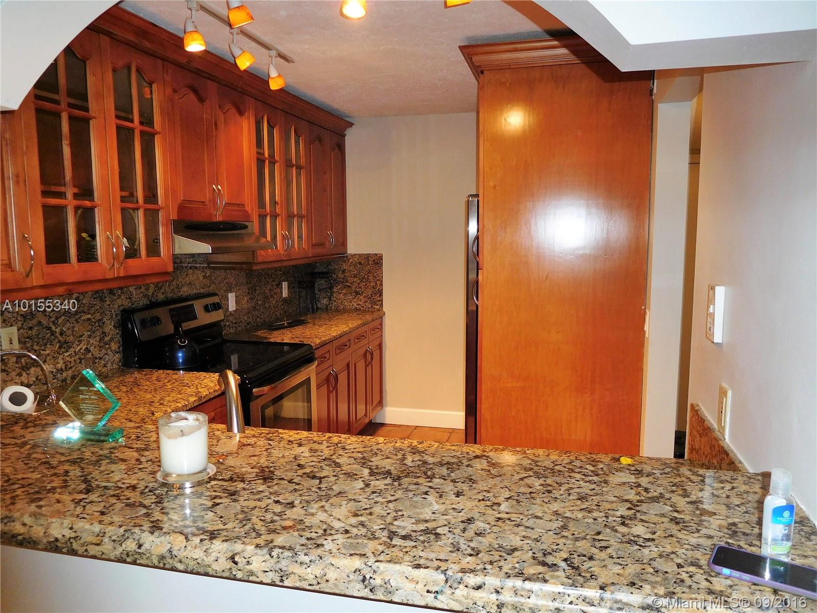 Lago del Rey - Residential Lease