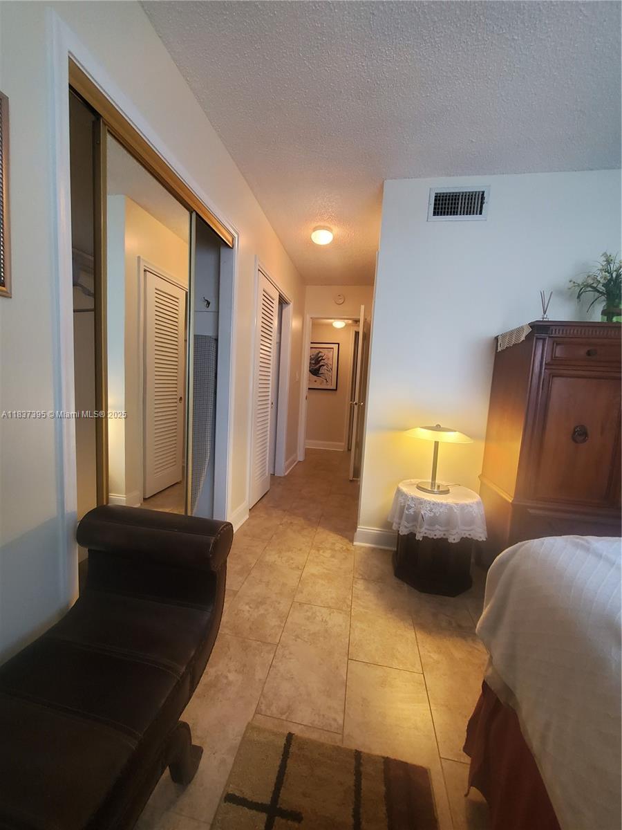 MEADOWBROOK TOWERS CONDO - Residential Lease