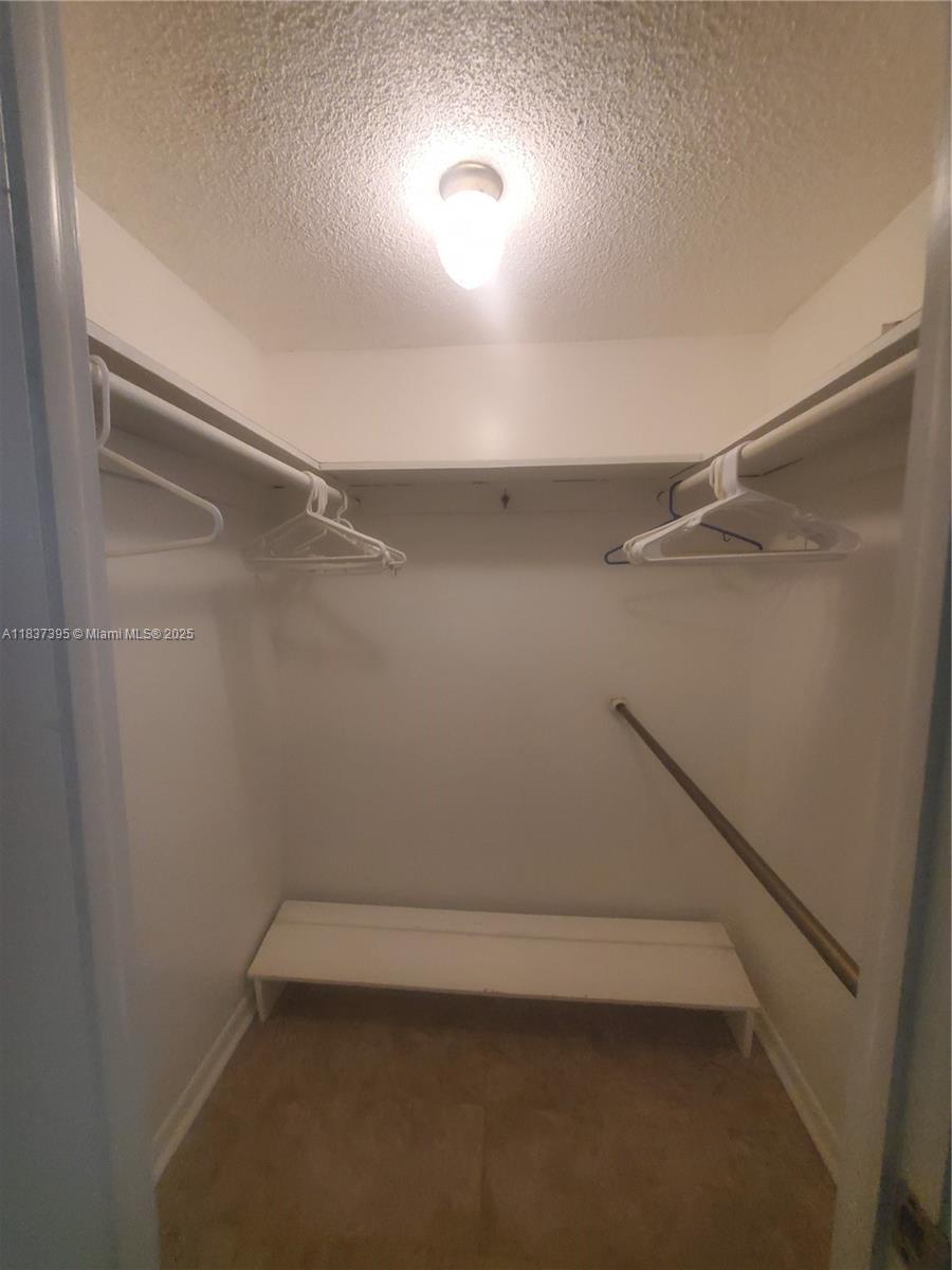 MEADOWBROOK TOWERS CONDO - Residential Lease