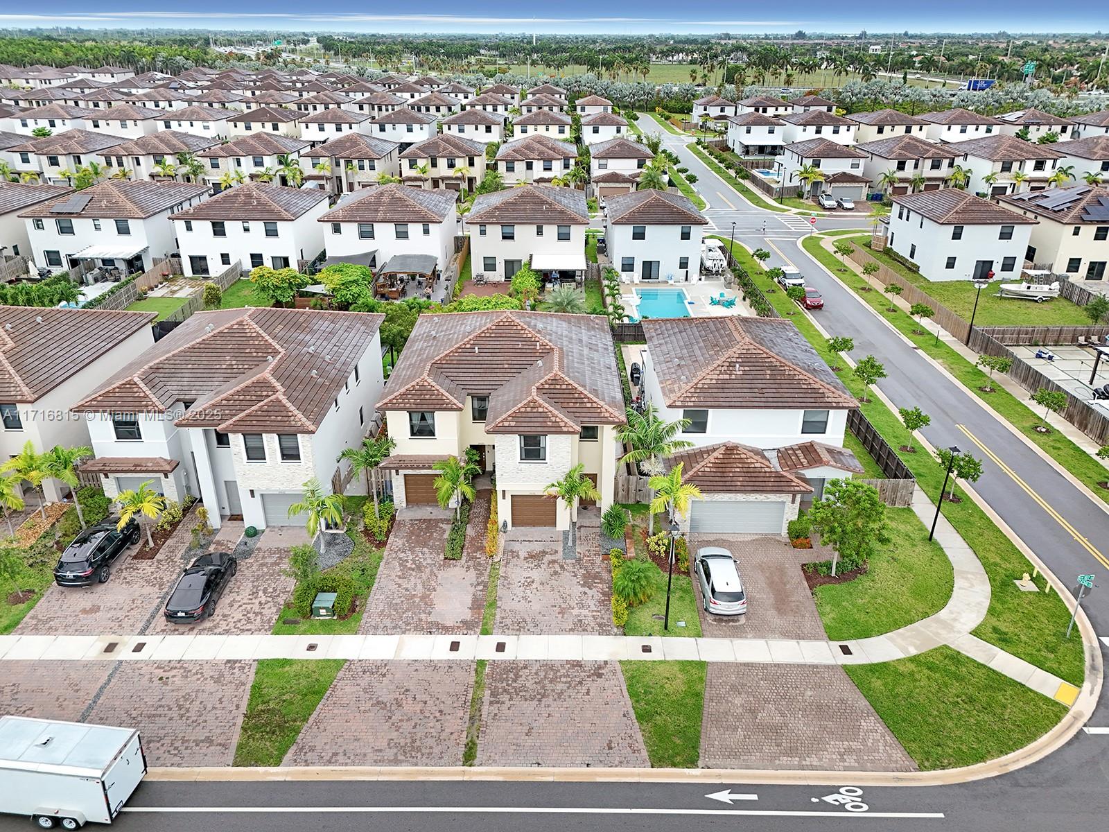 ALLAPATTAH GDNS - Residential