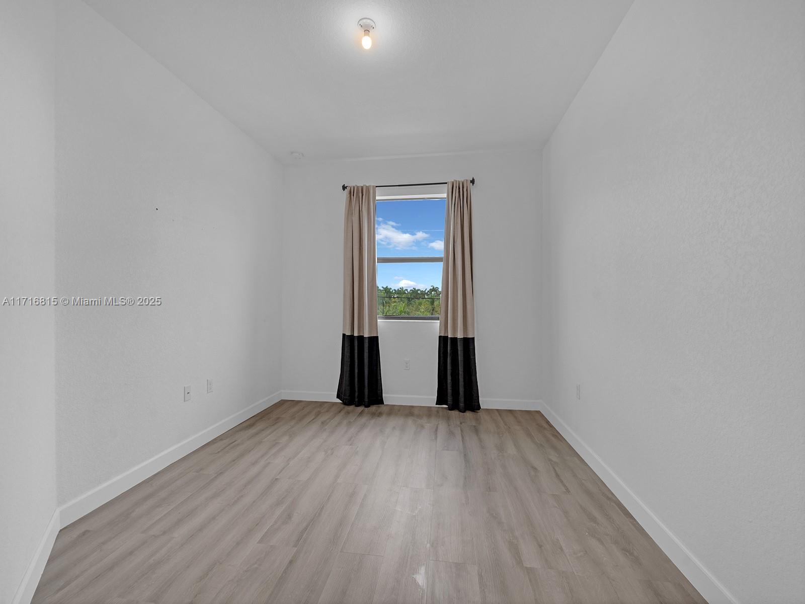 ALLAPATTAH GDNS - Residential