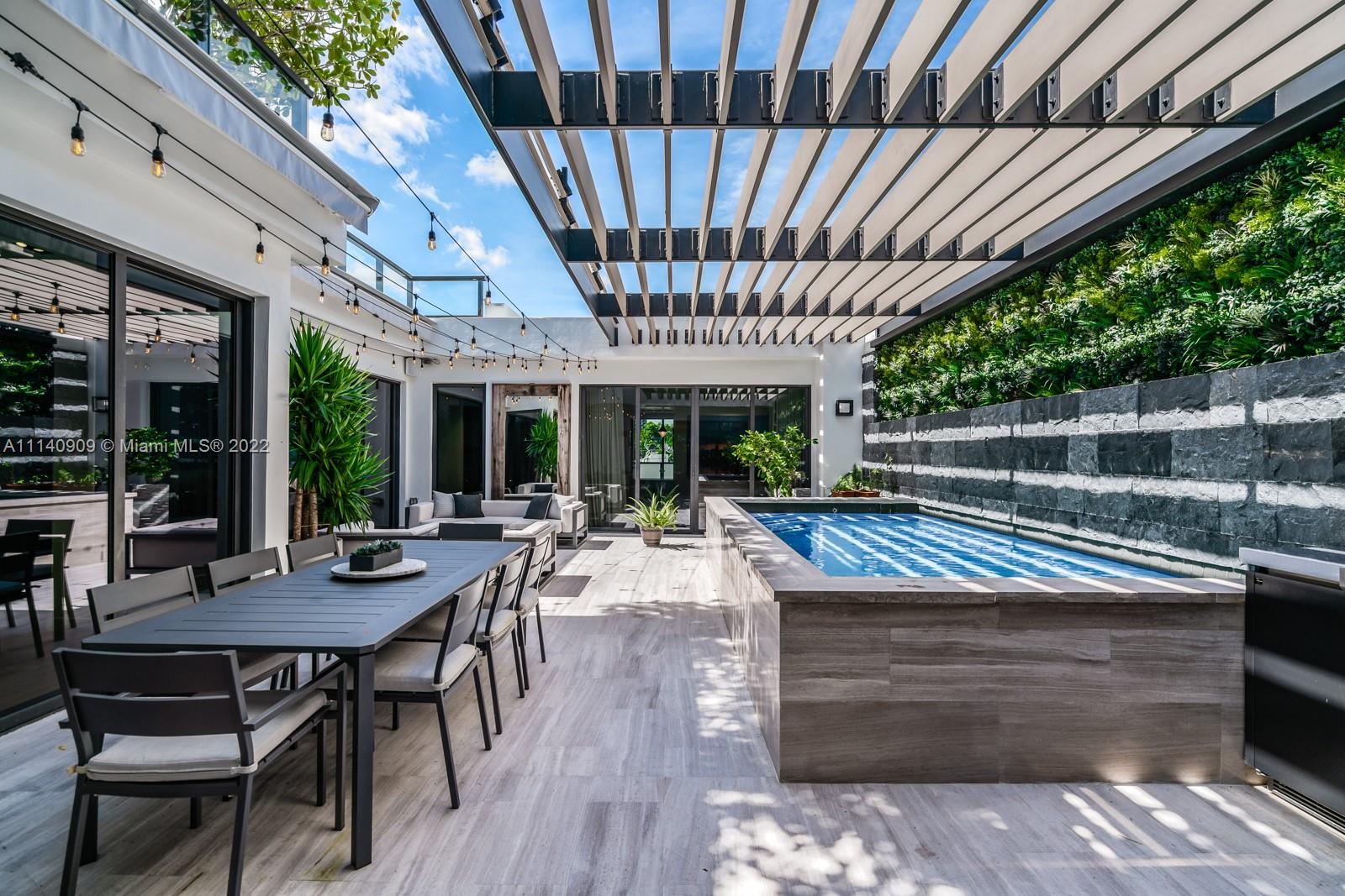 350 MERIDIAN CONDO - Residential