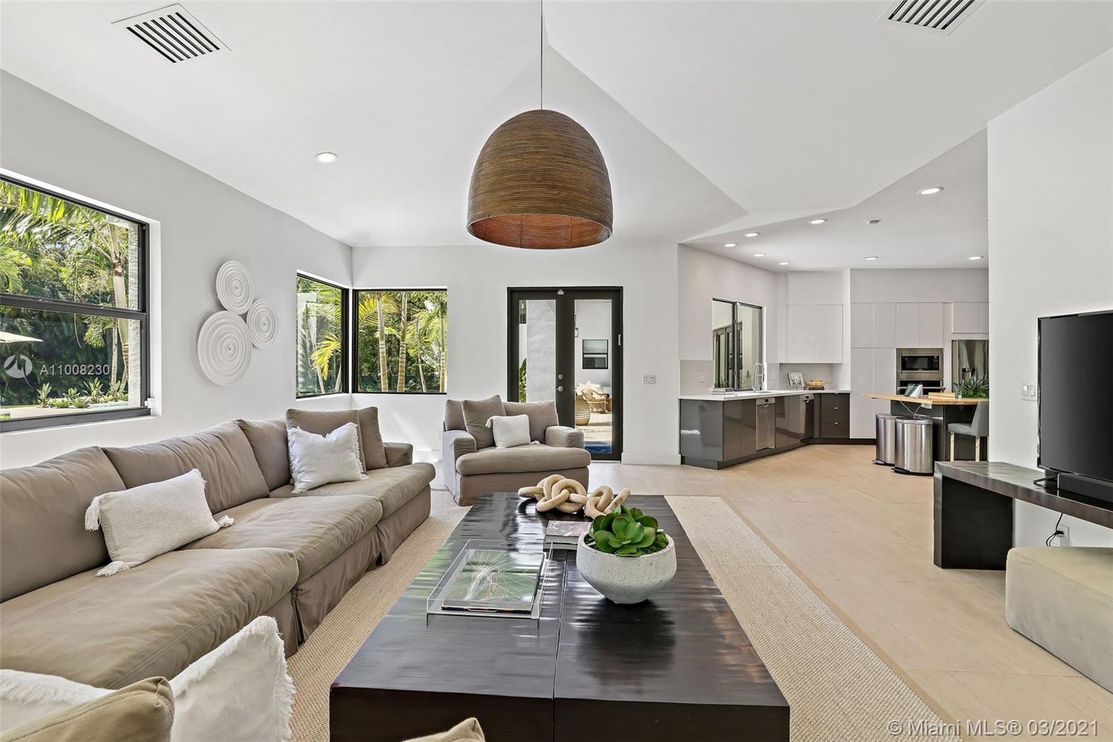 PARKWAY HOMESITES - Residential