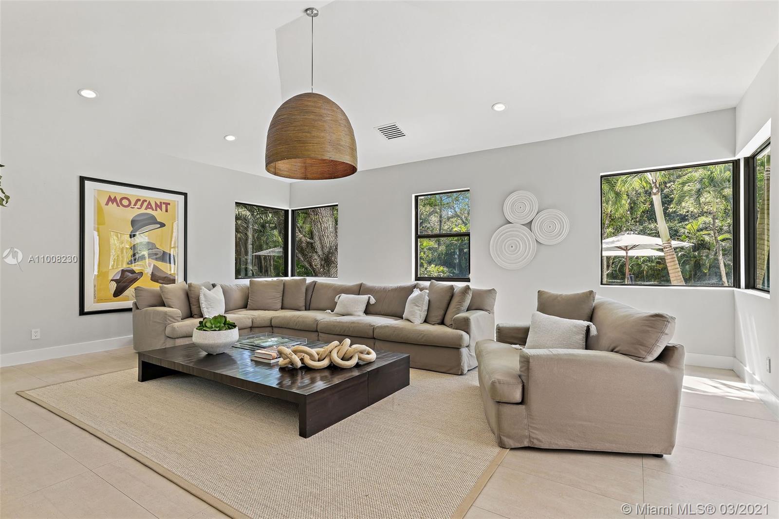 PARKWAY HOMESITES - Residential