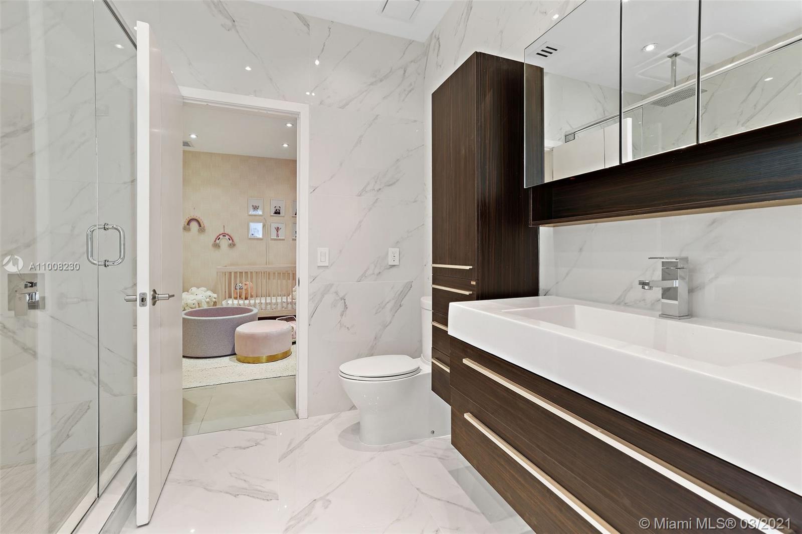 PARKWAY HOMESITES - Residential