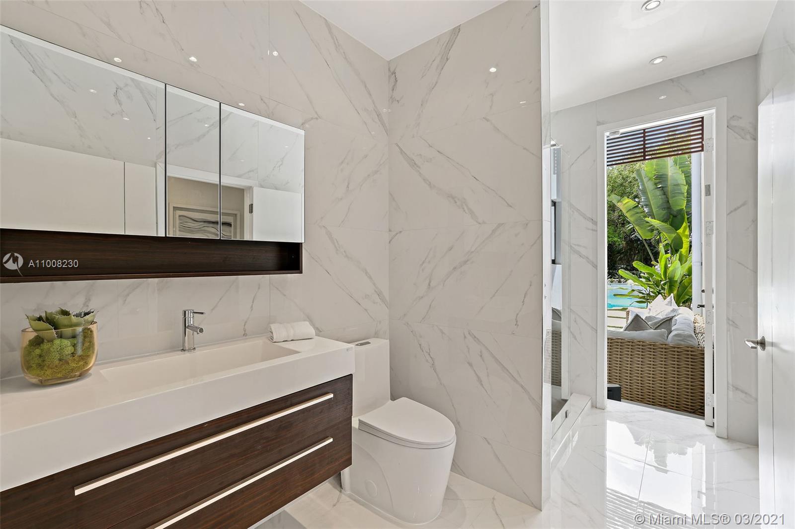 PARKWAY HOMESITES - Residential