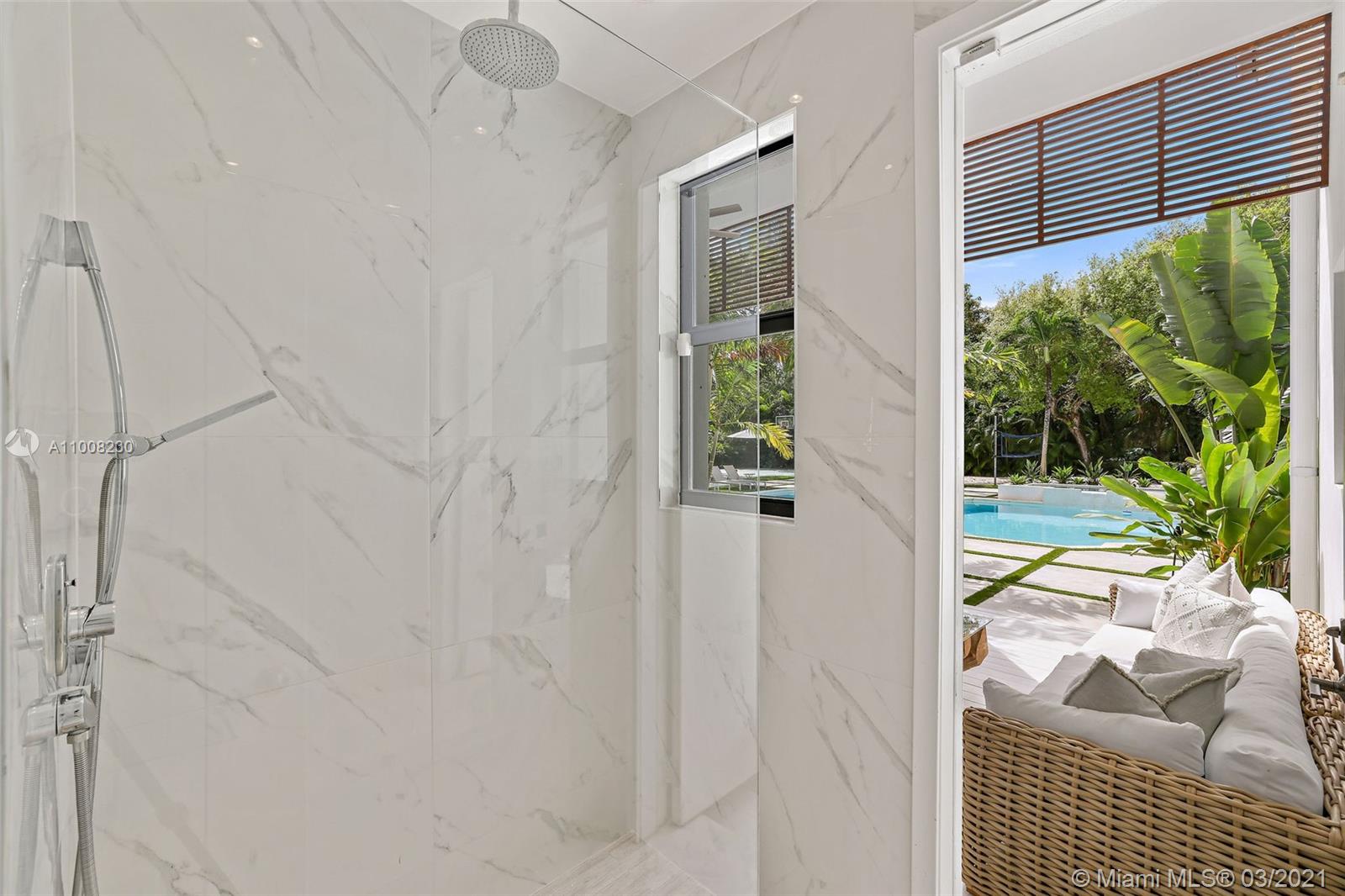 PARKWAY HOMESITES - Residential