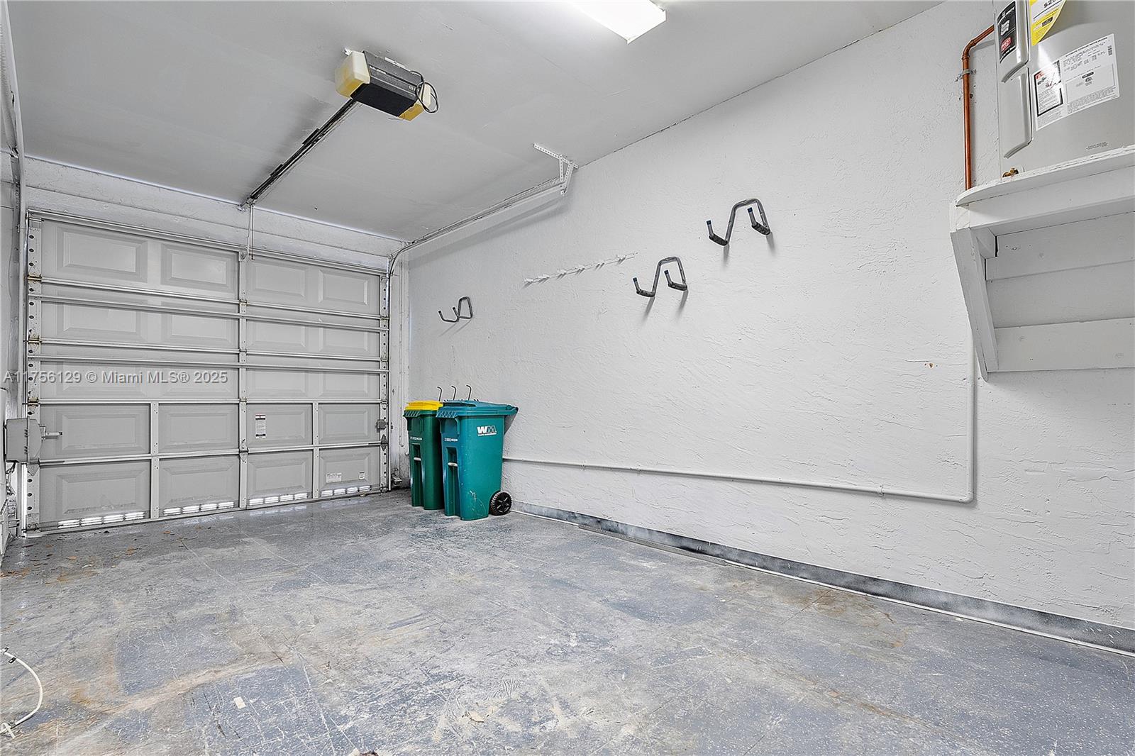 MARINA COVE AT HARBOR VIL - Residential