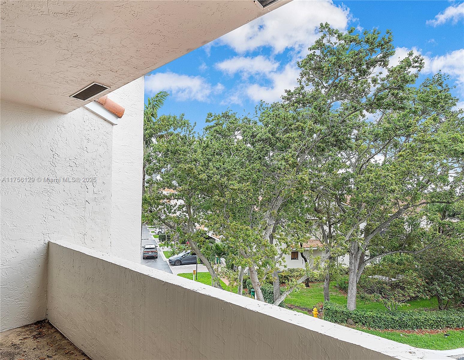 MARINA COVE AT HARBOR VIL - Residential