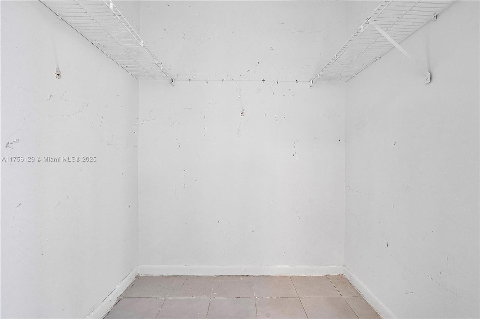 MARINA COVE AT HARBOR VIL - Residential