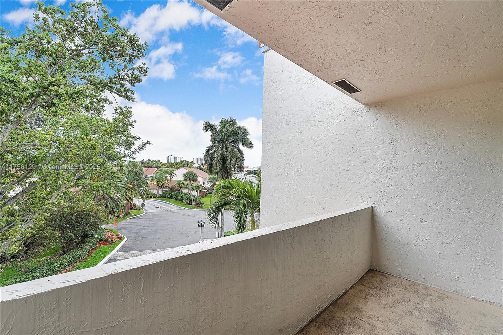 MARINA COVE AT HARBOR VIL - Residential