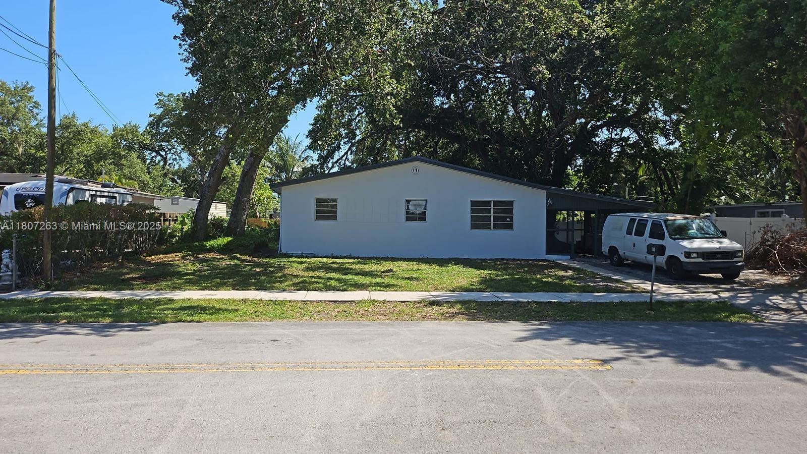 4110 Sw 32nd Ct, West Park, Broward County, Florida - 3 Bedrooms  
2 Bathrooms - 