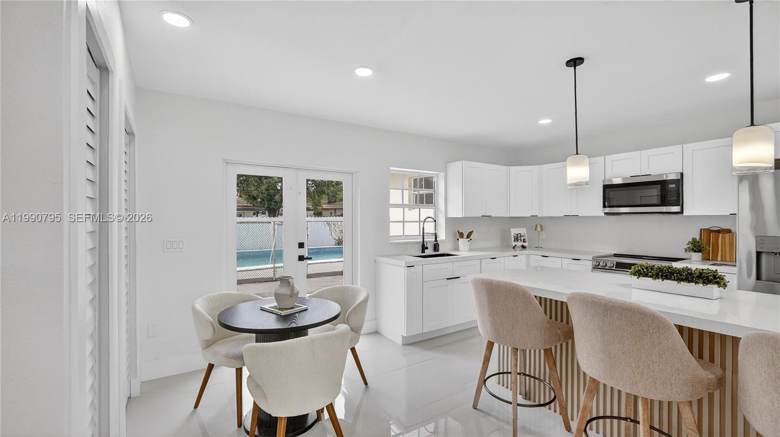 CAROL CITY - Residential