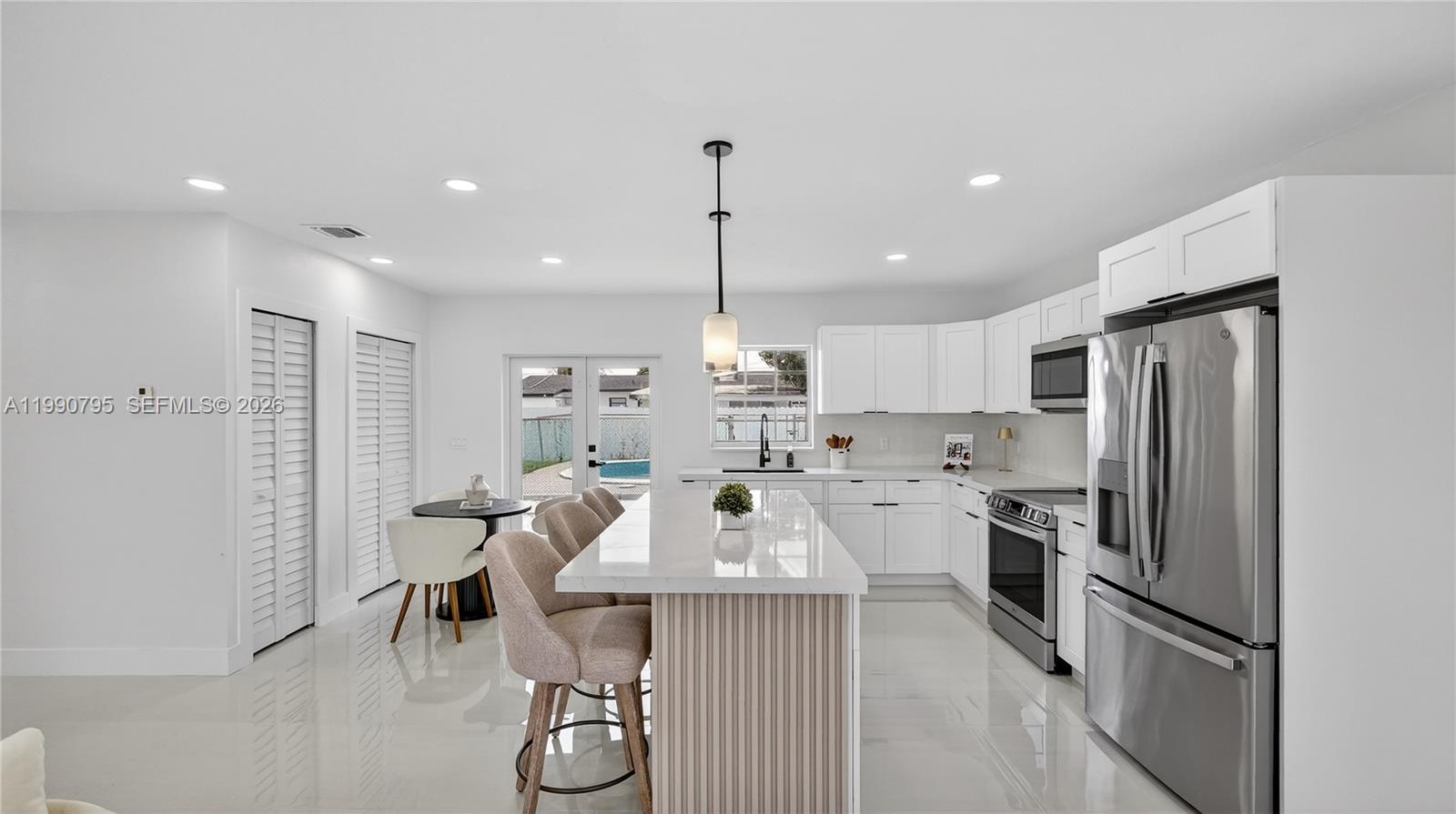 CAROL CITY - Residential