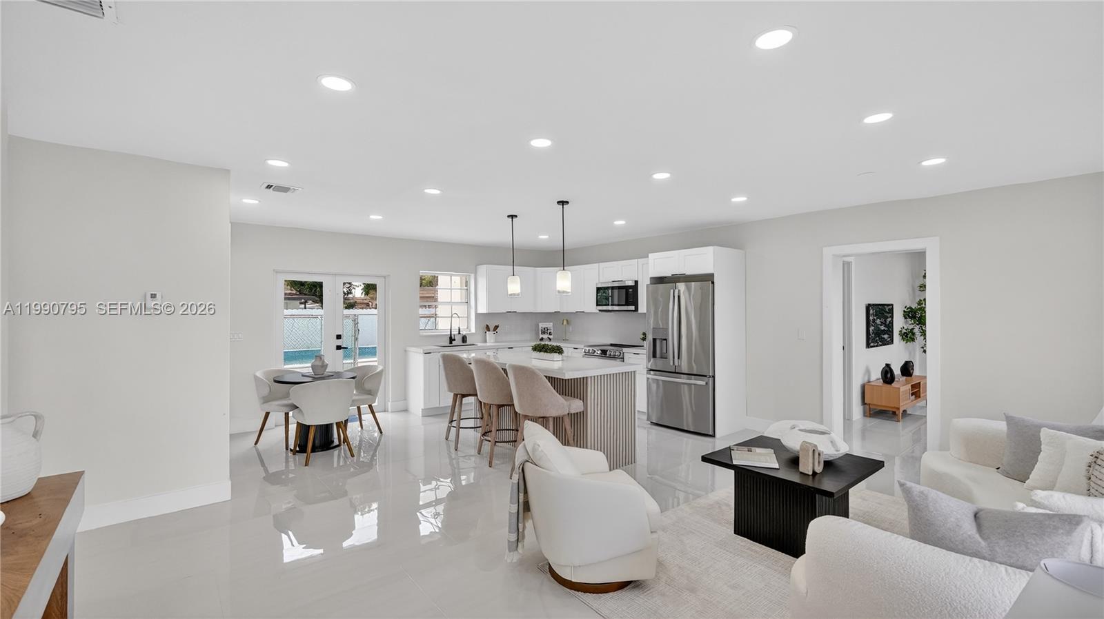 CAROL CITY - Residential