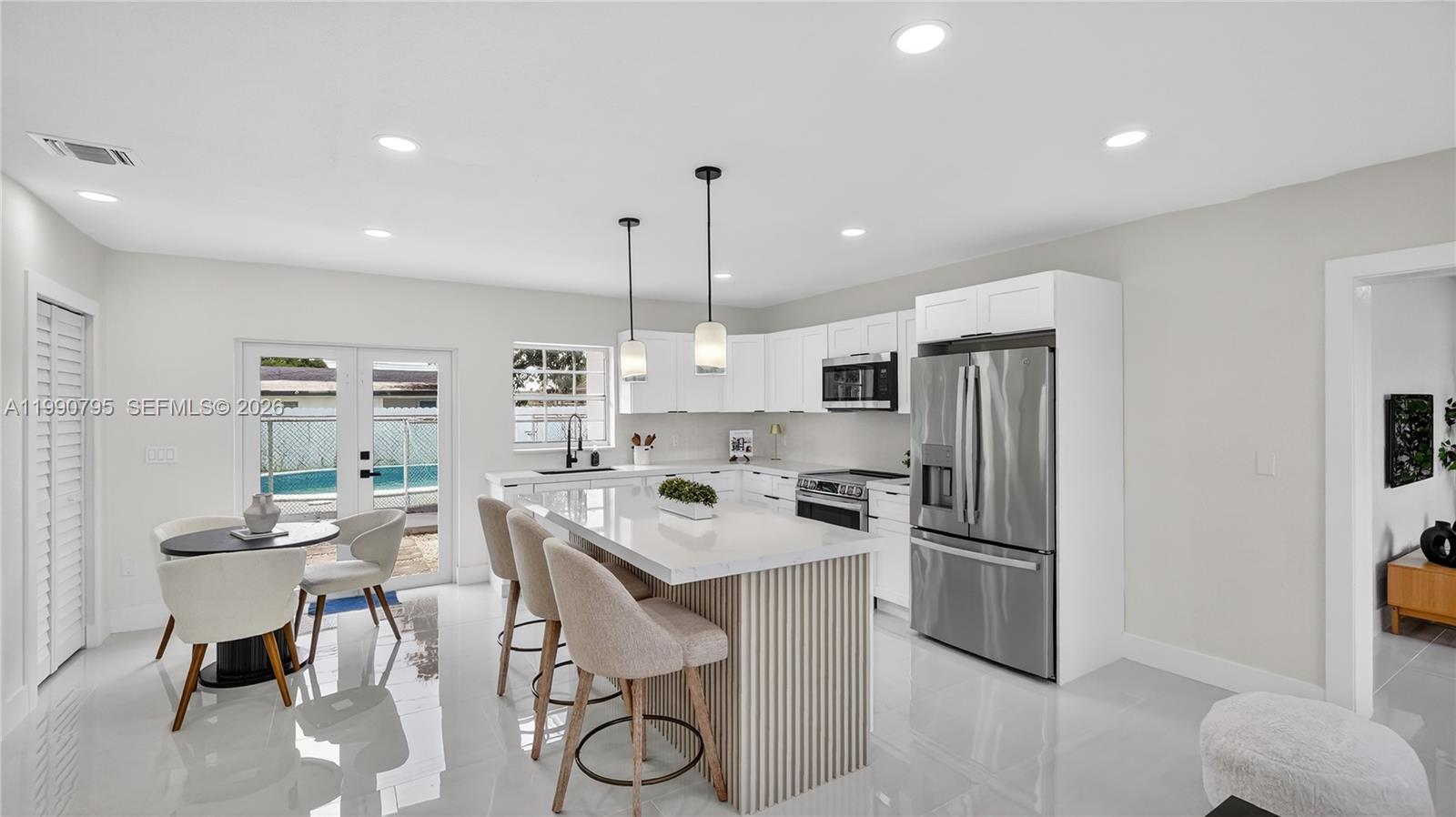 CAROL CITY - Residential