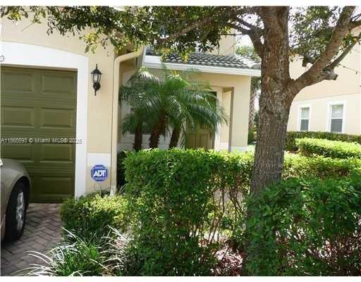 BEAUTIFUL LARGE 3 BEDROOM 2.5 BATH 2 STORY TOWNHOME WITH ONE CAR GARAGE IN A GATED COMMUNITY IN PRIME BOCA RATON LOCATION. CLOSE TO SHOPPING, RESTAURANTS, VETERANS PARK AND MORE. GREAT SCHOOLS. COMMUNITY POOL AND CHILDREN'S PLAY AREA. STAINLESS STEEL APPLIANCES. ROOF IS 2024