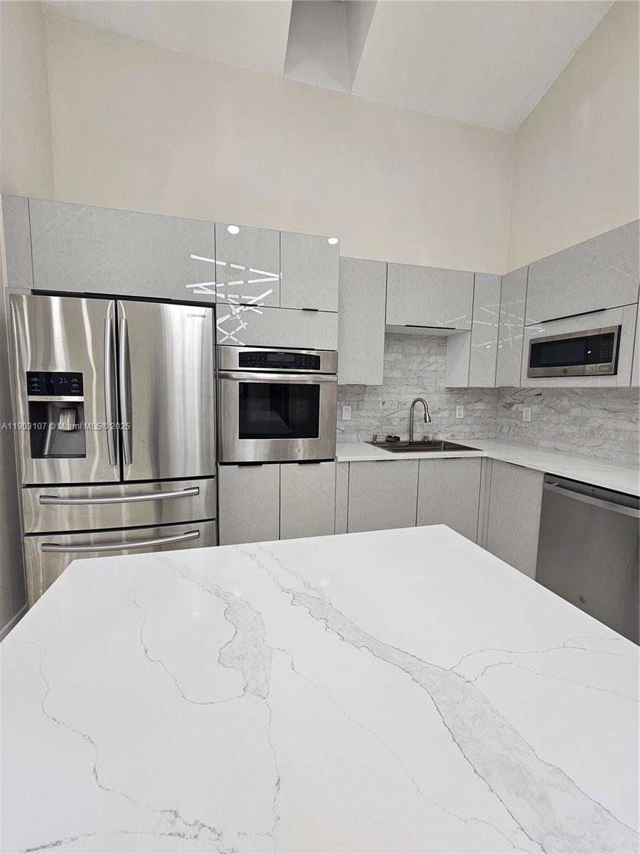 PGA RESORT COMMUNITY 3 - Residential