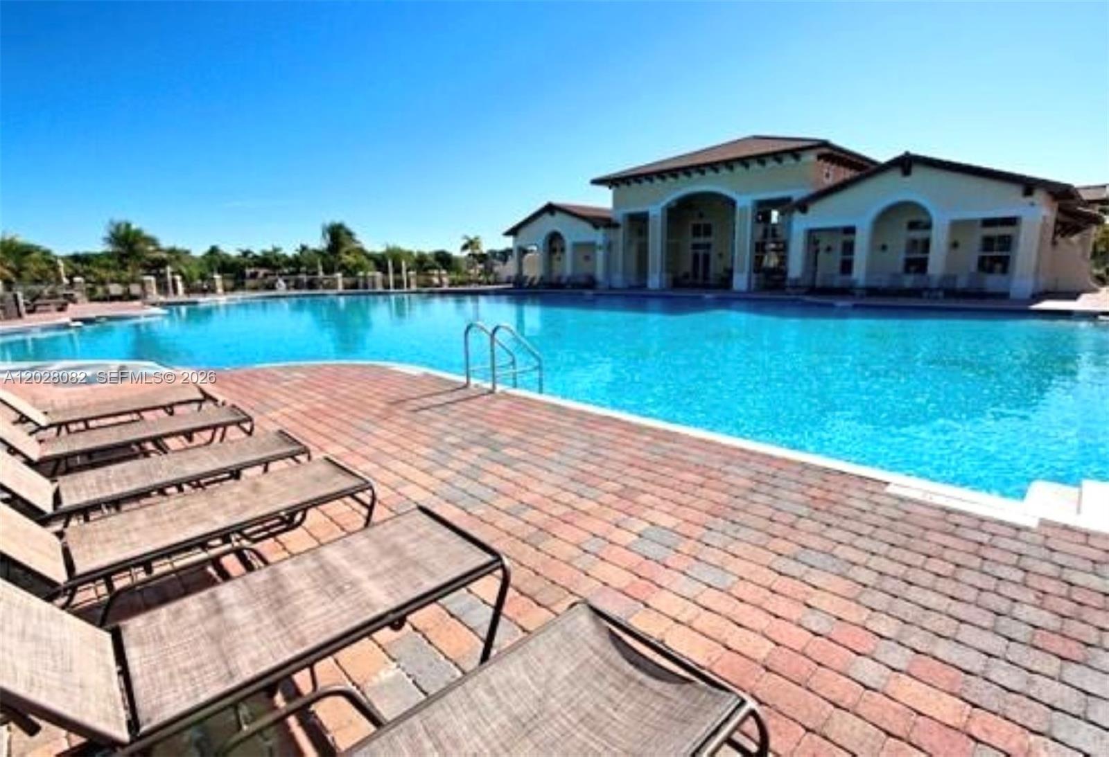 22541 SW 88th Pl 105-6